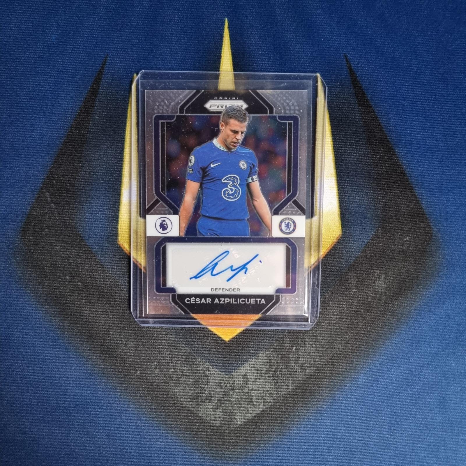 Cesar Azpilicueta 2022-23 Panini Prizm EPL Auto Chelsea