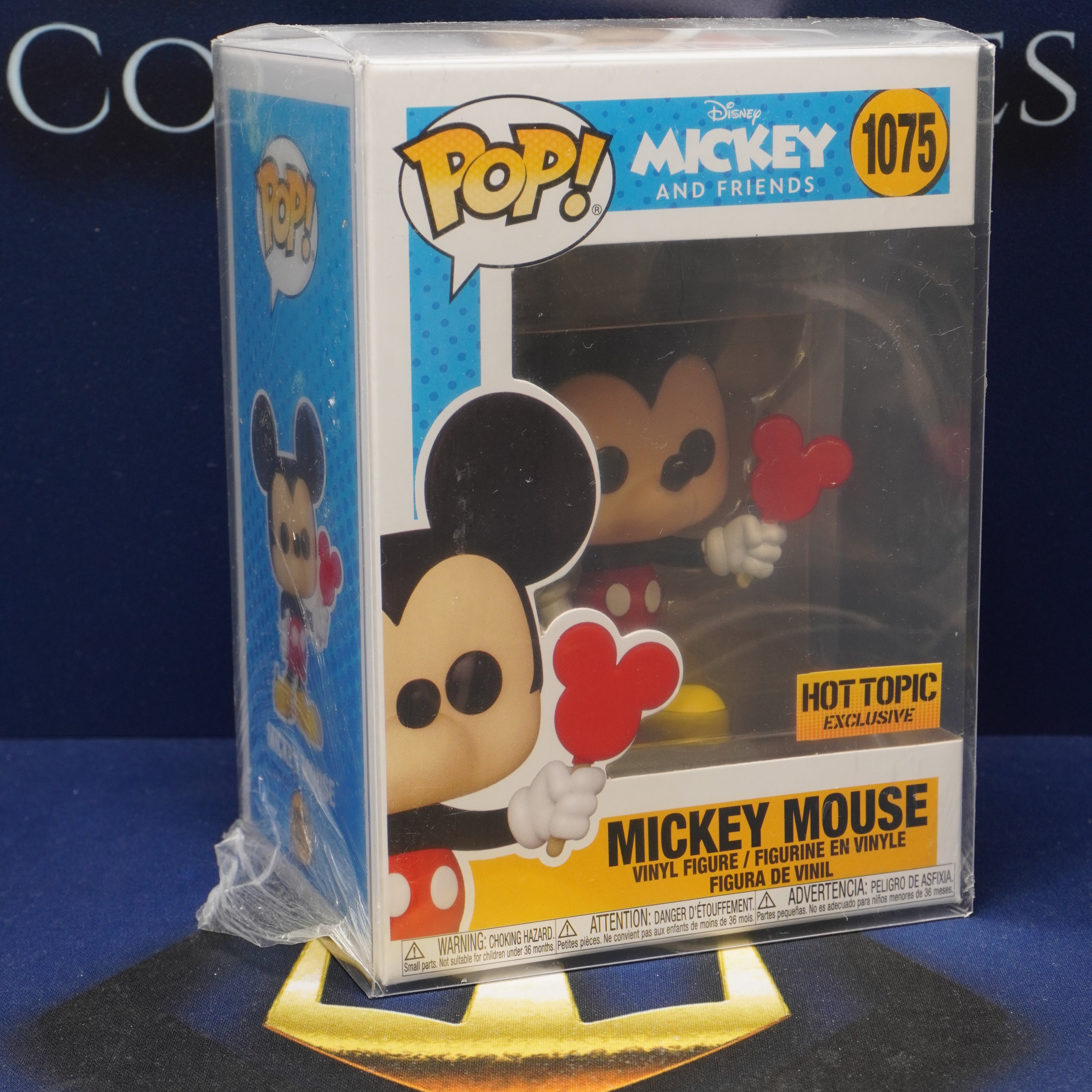 POP Mickey and Friends - Mickey Mouse #1075 Hot Topic Exclusive