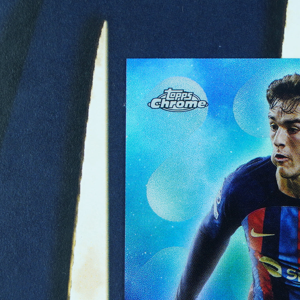 Gavi 2022-23 Topps UEFA Chrome Wonderkids Refractor Barcelona