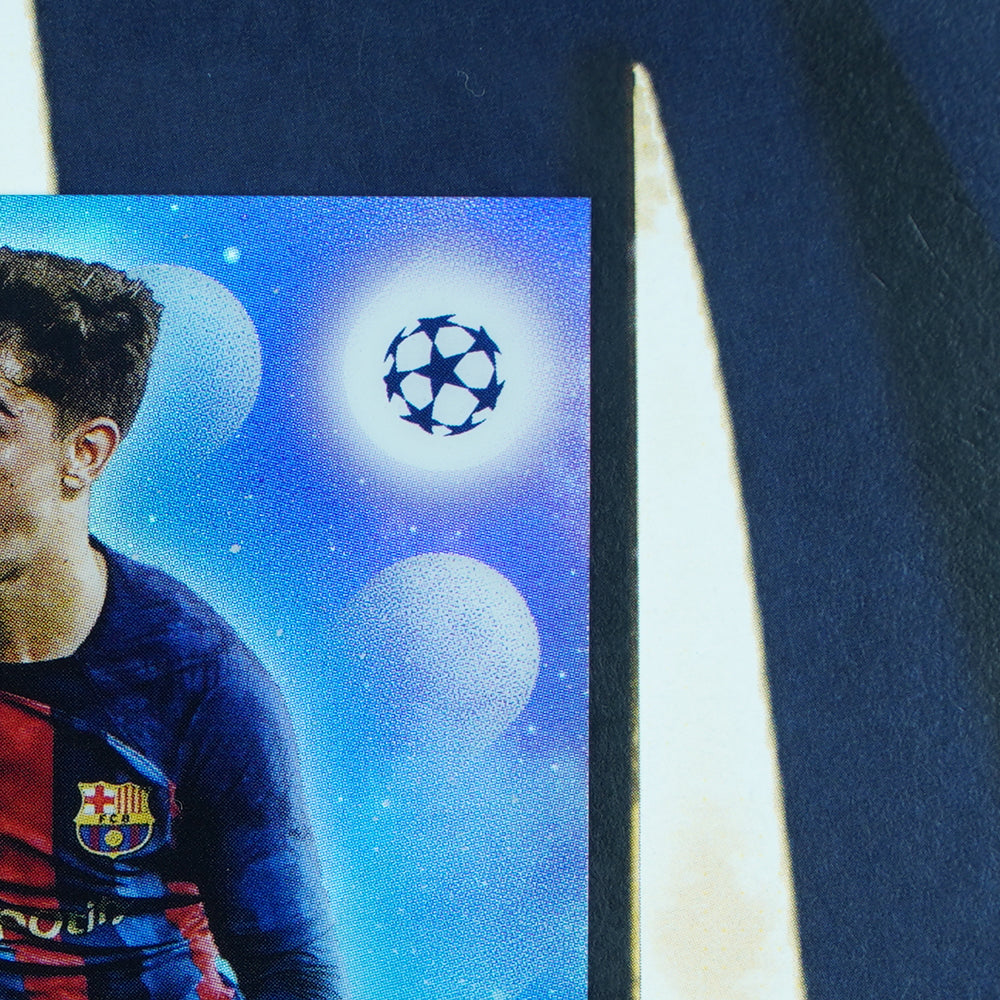 Gavi 2022-23 Topps UEFA Chrome Wonderkids Refractor Barcelona