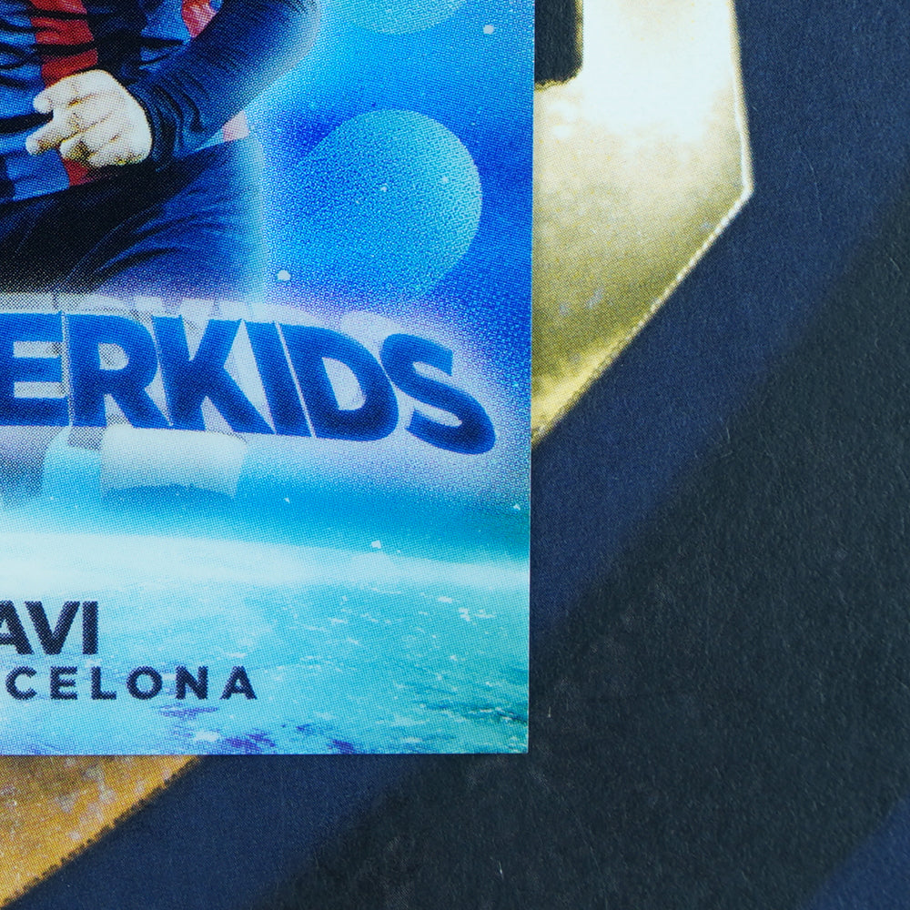 Gavi 2022-23 Topps UEFA Chrome Wonderkids Refractor Barcelona