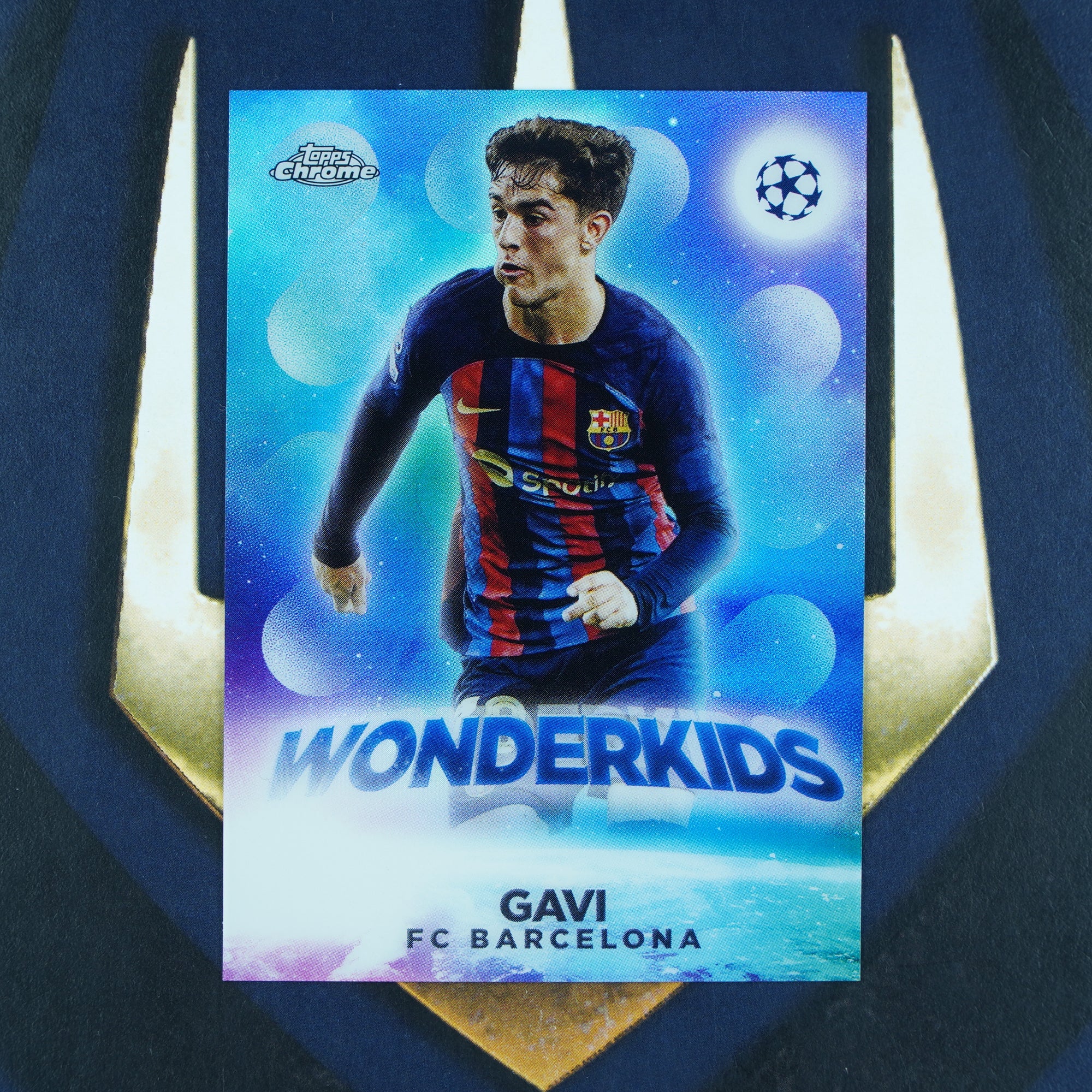 Gavi 2022-23 Topps UEFA Chrome Wonderkids Refractor Barcelona