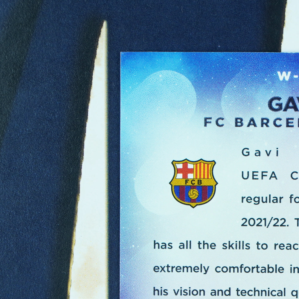 Gavi 2022-23 Topps UEFA Chrome Wonderkids Refractor Barcelona