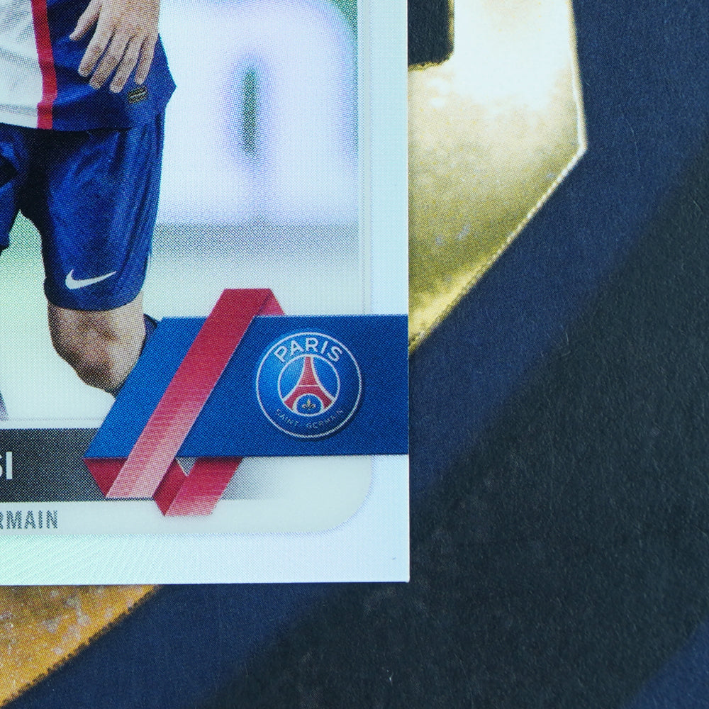 Lionel Messi 2022-23 Topps UEFA Chrome Refractor PSG