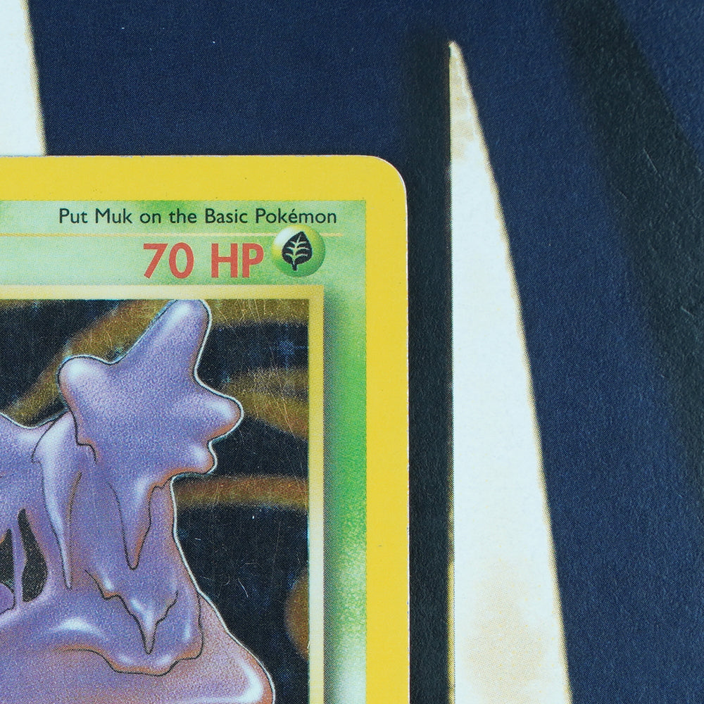 MUK Fossil 1ST EDITION HOLO RARE LP Pokemon Card 13/62