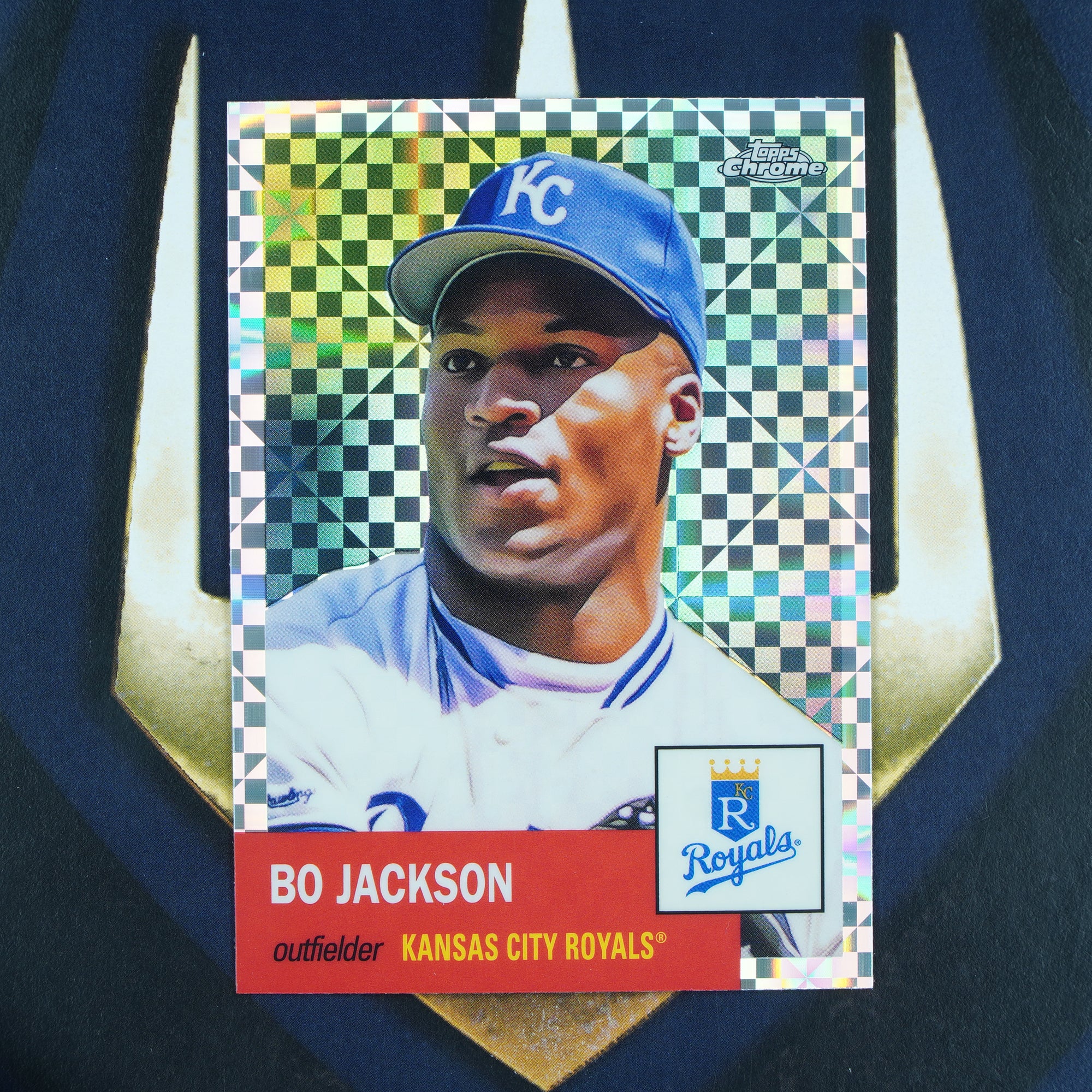 Bo Jackson 2022 Topps Chrome Platinum Anniversary X-Fractor #290 Kansas City Royals