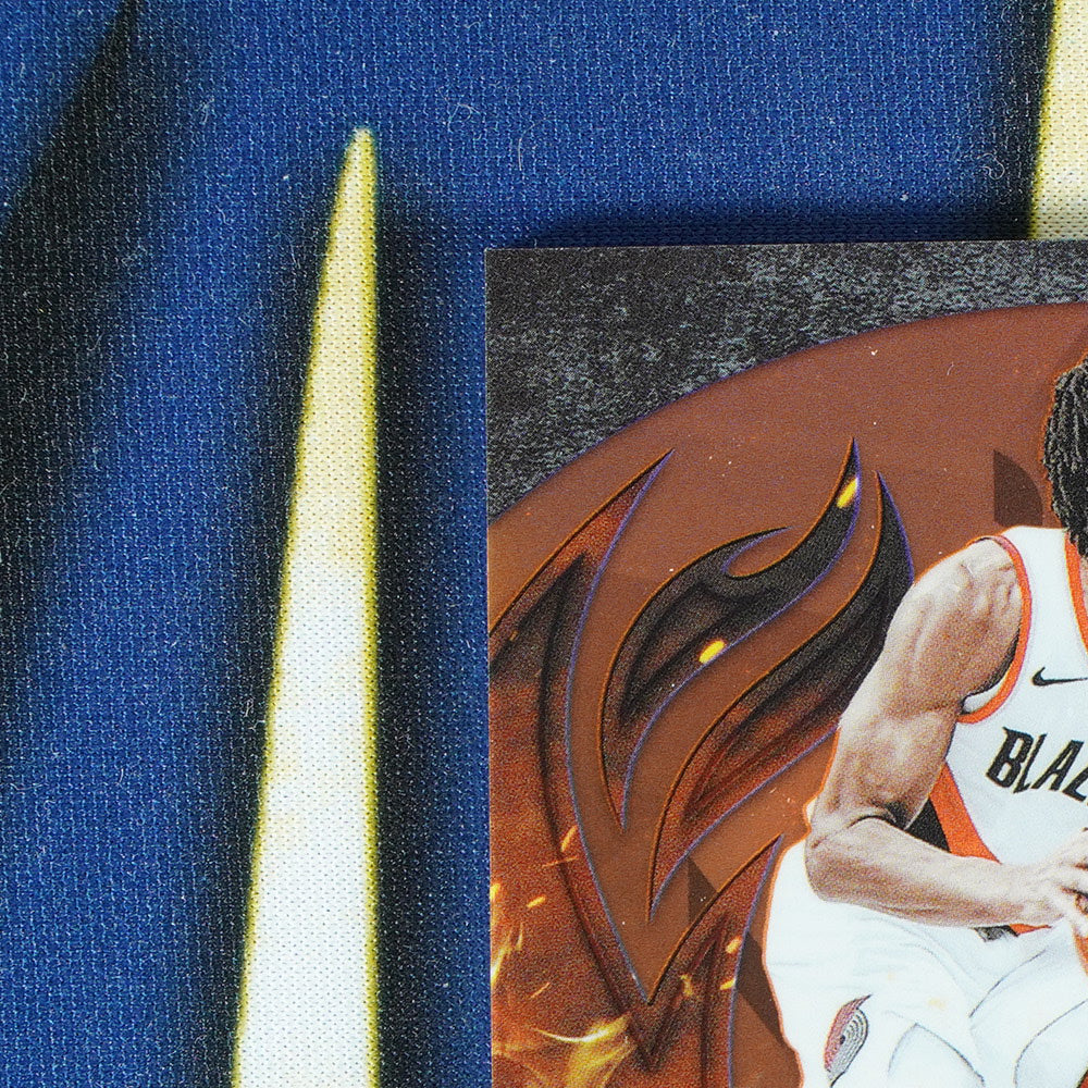 Shaedon Sharpe 2023-24 PANINI PHOENIX Inferno Etchings Auto /49 [Raw]