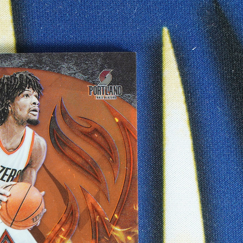 Shaedon Sharpe 2023-24 PANINI PHOENIX Inferno Etchings Auto /49 [Raw]