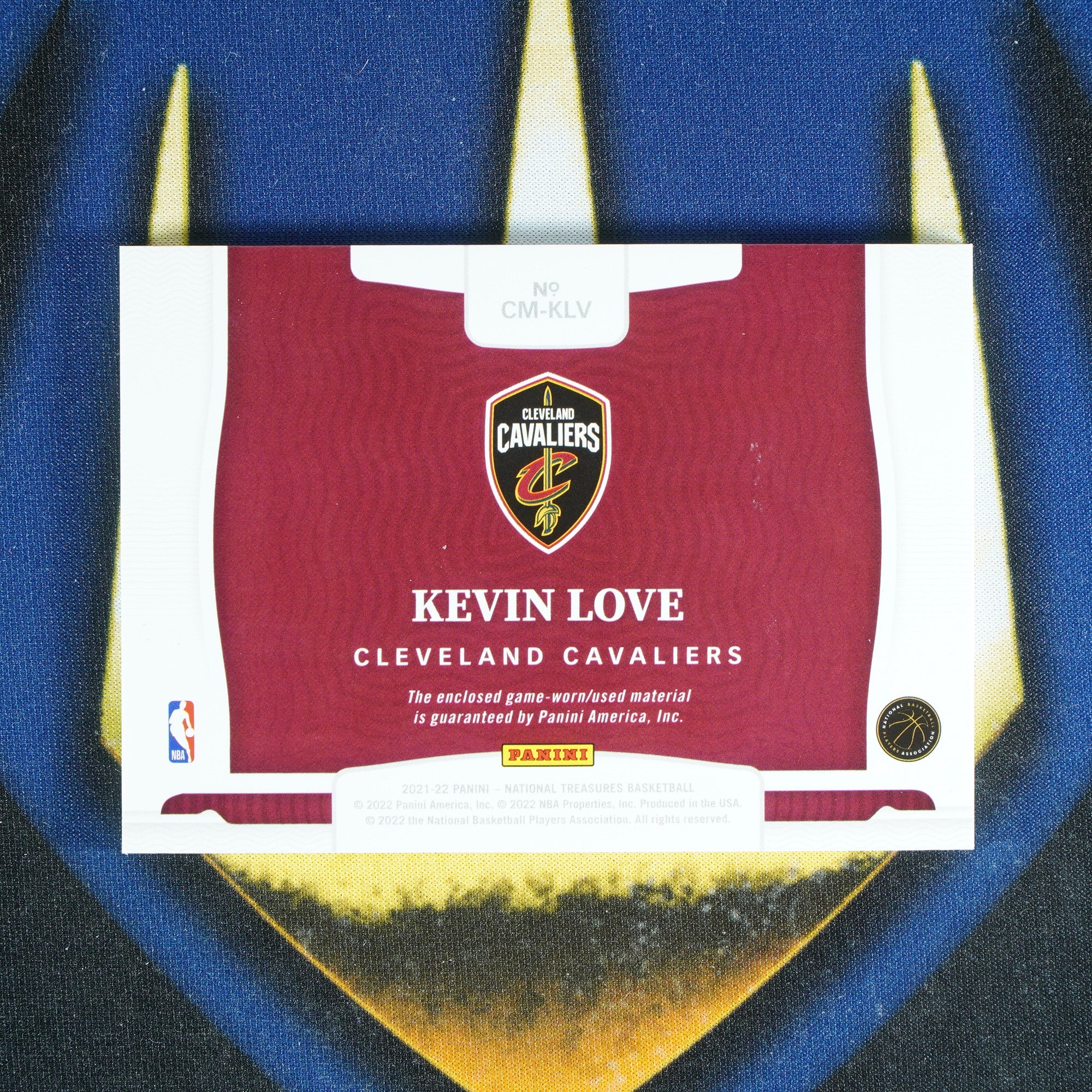 Kevin Love 2021-22 PANINI NATIONAL TREASURES Colossal Game Worn Patch /99 [Raw]