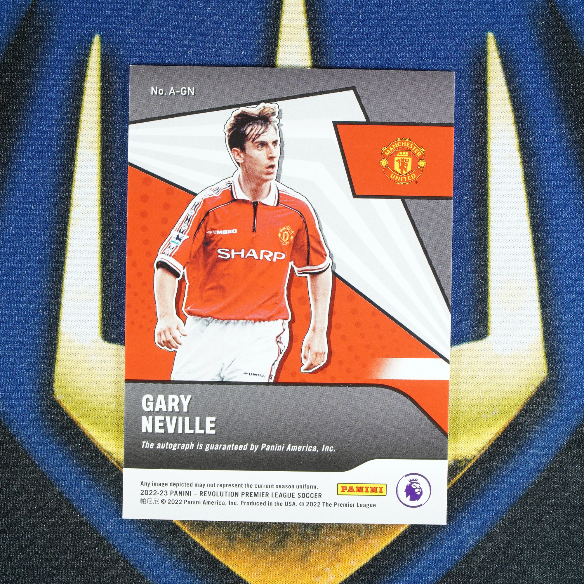 Gary Neville 2022-23 PANINI REVOLUTION Autographs [Raw]
