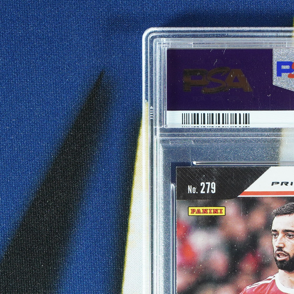 Bruno Fernandes  2021-22 PANINI PRIZM Tiger Stripe Choice SSP [PSA 8]