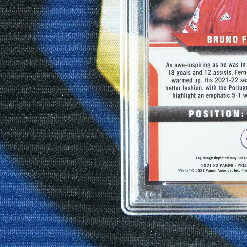 Bruno Fernandes  2021-22 PANINI PRIZM Tiger Stripe Choice SSP [PSA 8]