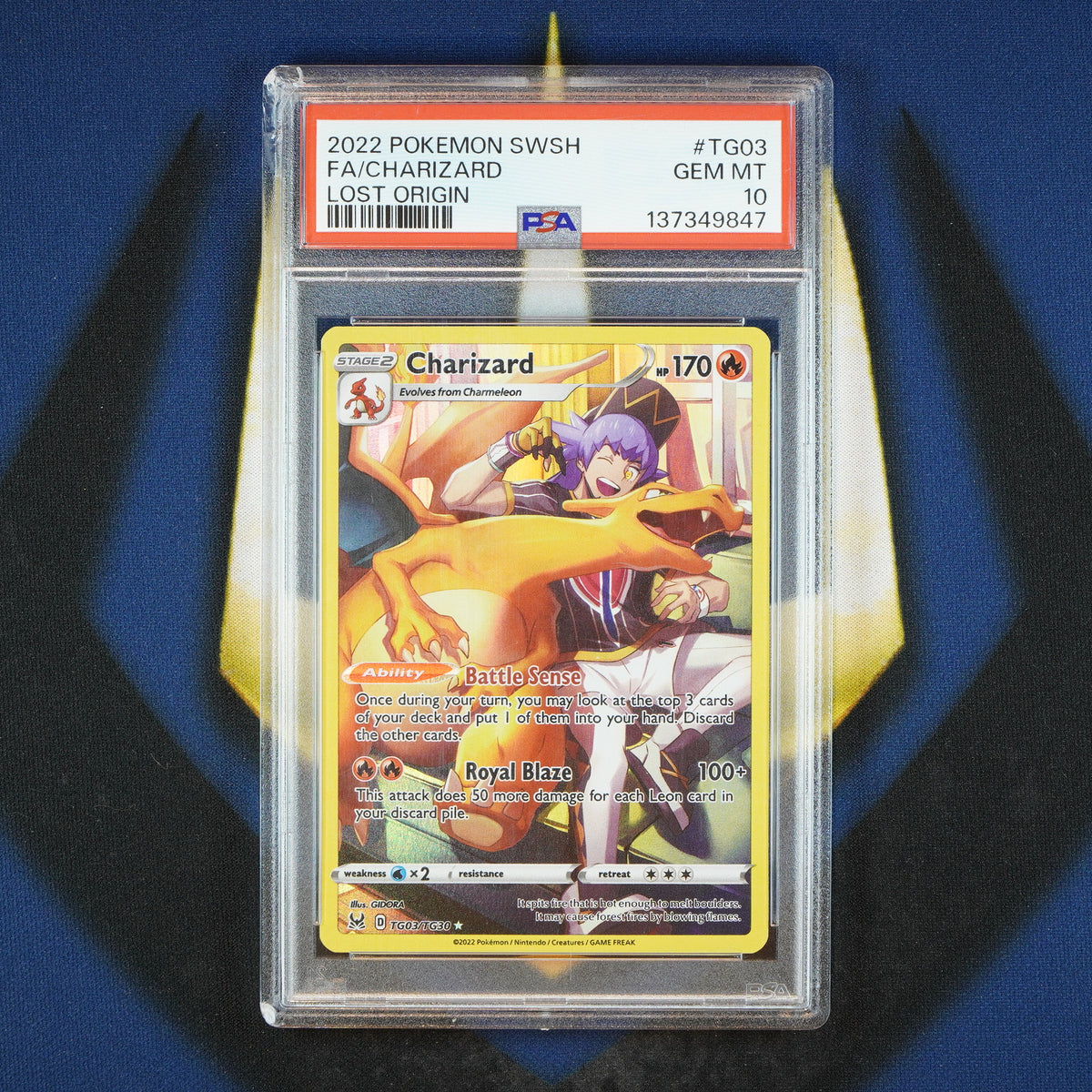 Charizard 2022 Lost Origin Full Art *SLAB DAMAGE - TOP LEFT CHIP* TG03 [PSA 10]