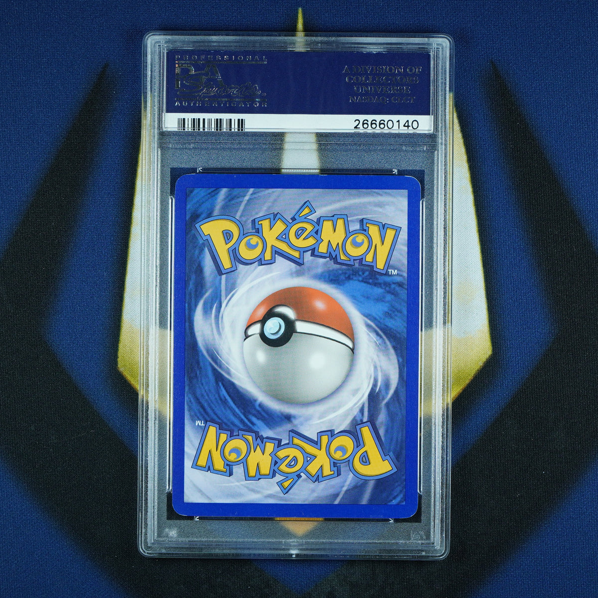 Flareon Gold Star 2007 EX Power Keepers Holo 100/108 [PSA 8]