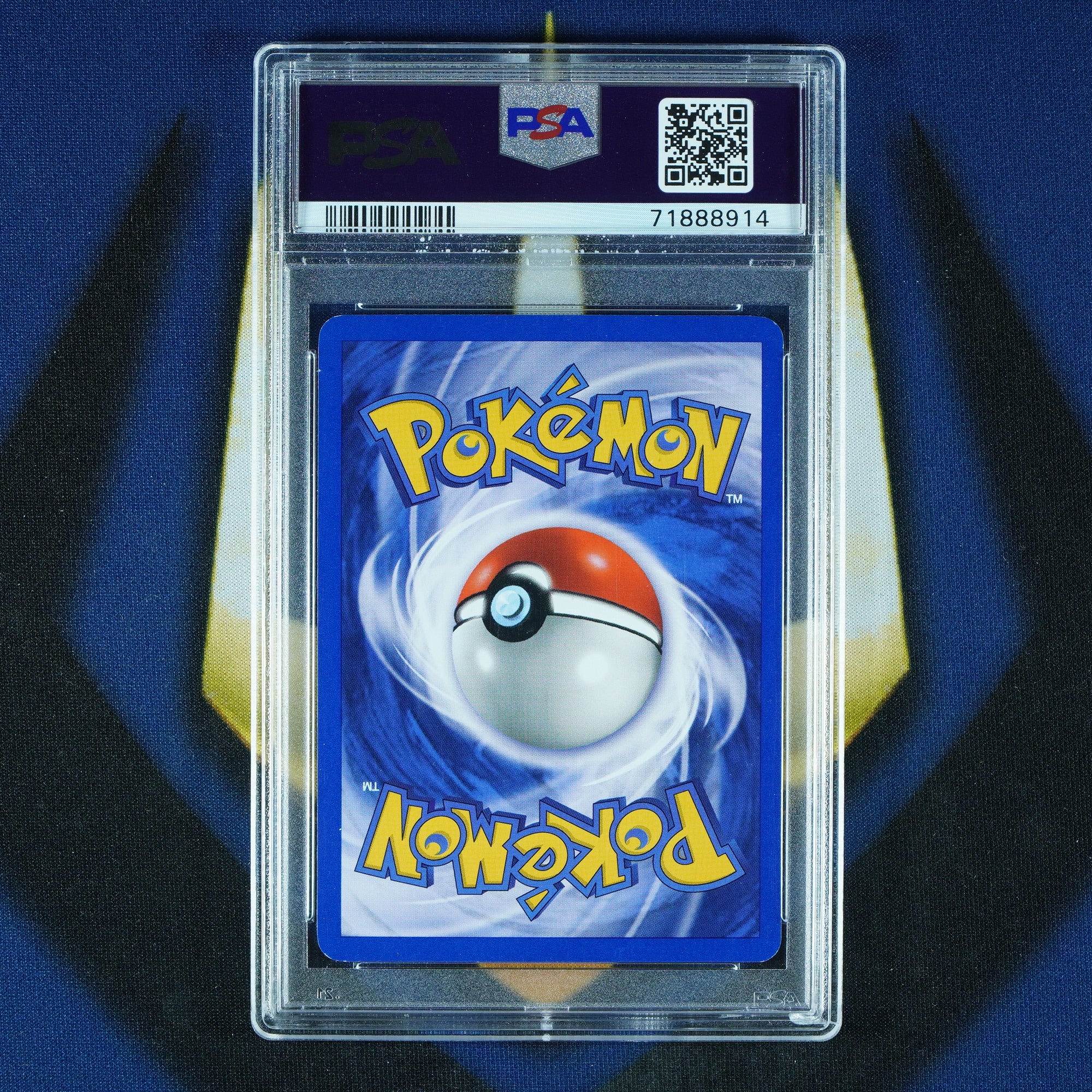 Typhlosion Neo Genesis Swirl Holo Rare 17/111 [PSA 8]