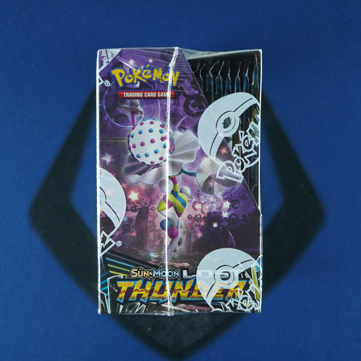 Lost Thunder Pokemon Booster Box Sealed (Case Fresh) [Box A]