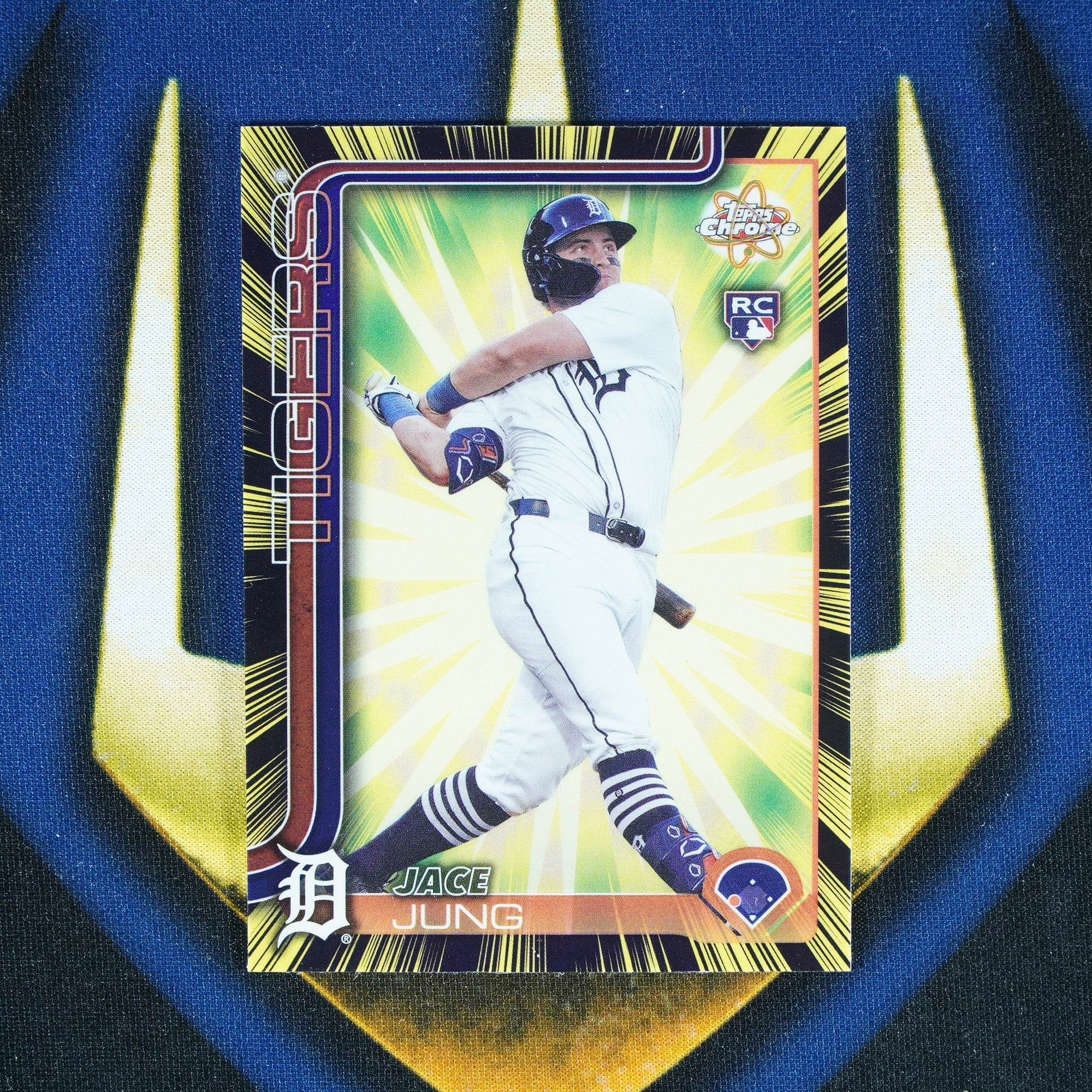 Jace Jung 2025 Topps Chrome Radiant Rookie SSP RC