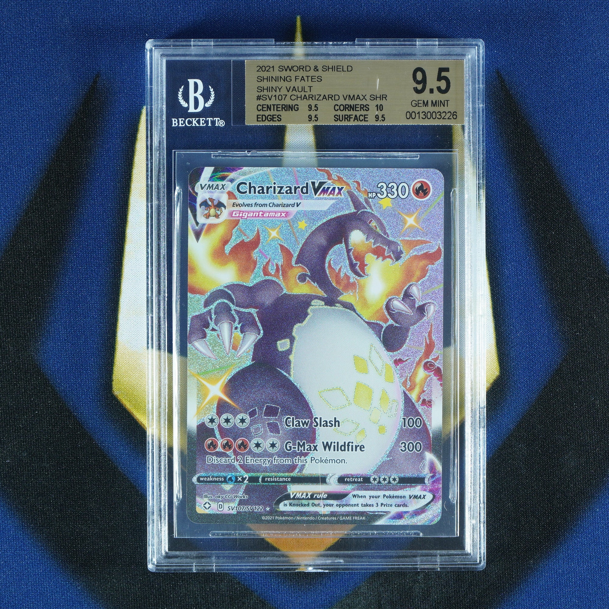 Charizard VMAX SHINING FATES SV107/SV122 [BGS 9.5]