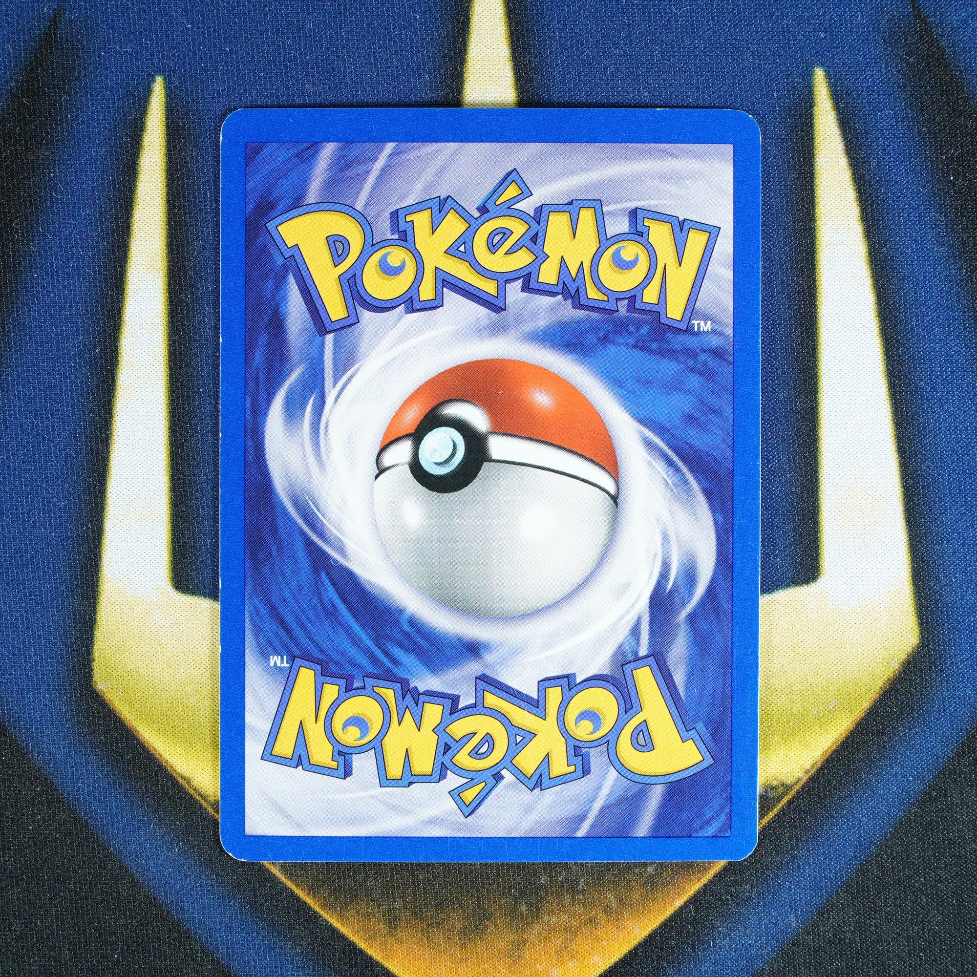 Kingdra NEO GENESIS Holo Rare 8/111 [LP]