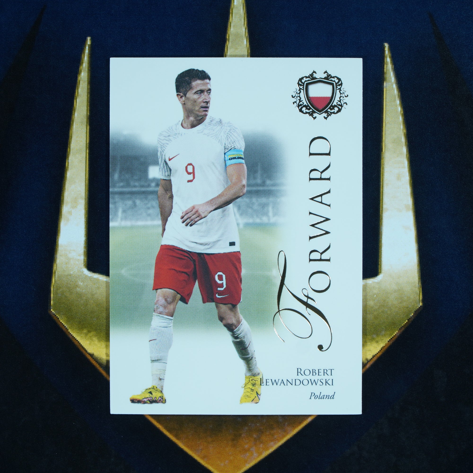 Robert Lewandowski 2023-24 Futera Unique Base #76 Poland