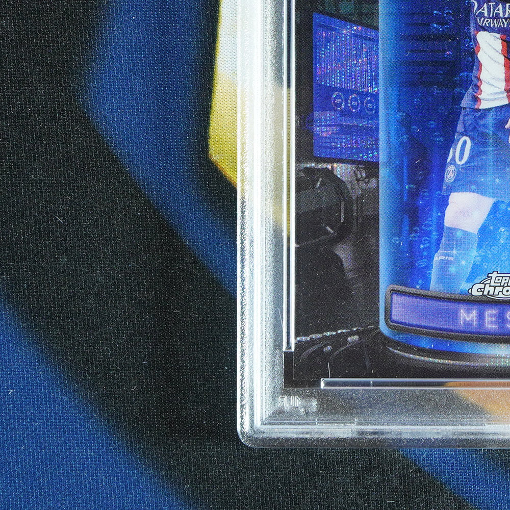 Lionel Messi 2022-23 TOPPS CHROME UCC Specimen Blue Wave /75 S-10  [PSA 9]