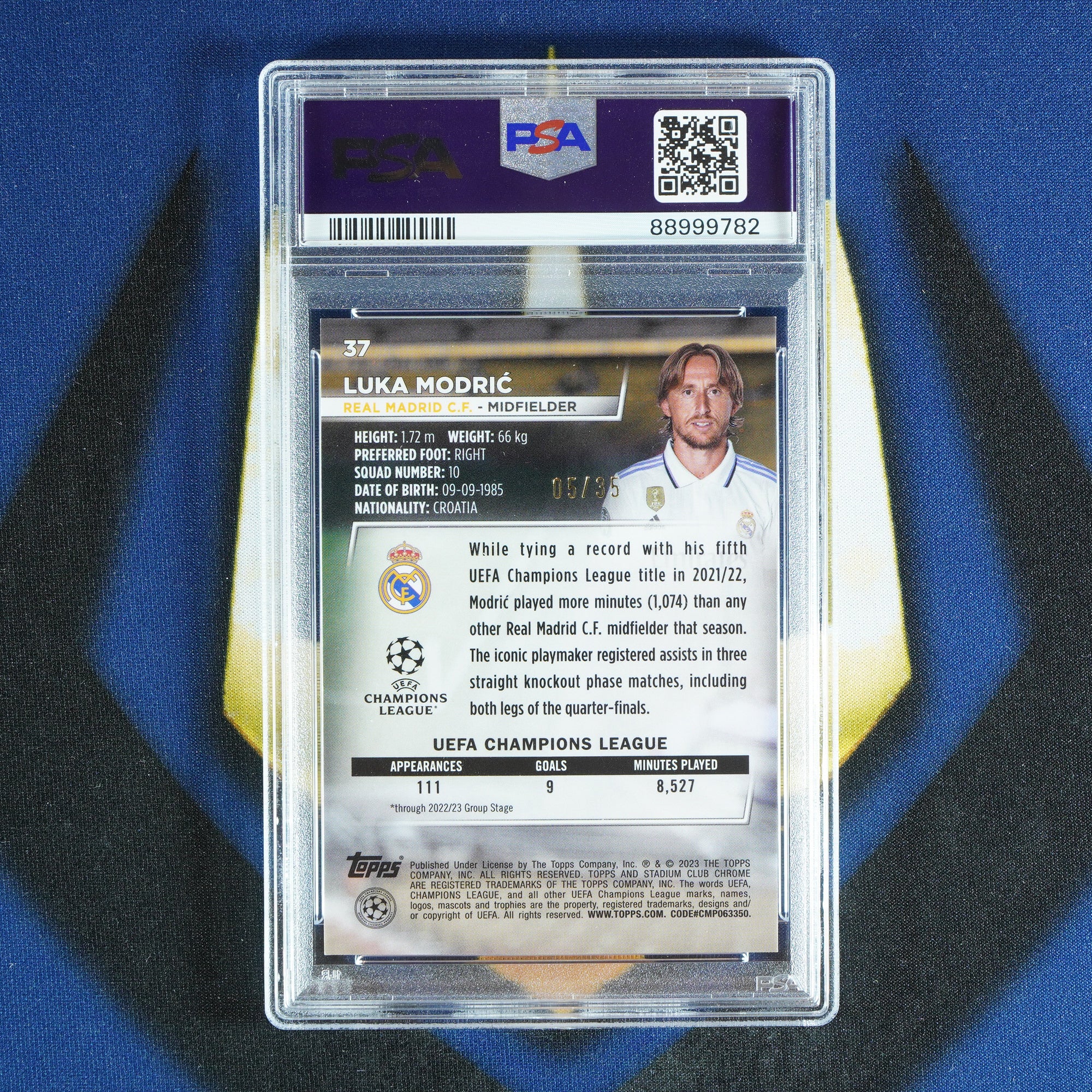 Luka Modric 2022-23 TOPPS STADIUM CLUB CHROME Black Gold Electric Charge /35 #37  [PSA 9]