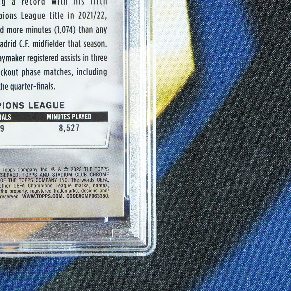 Luka Modric 2022-23 TOPPS STADIUM CLUB CHROME Black Gold Electric Charge /35 #37  [PSA 9]