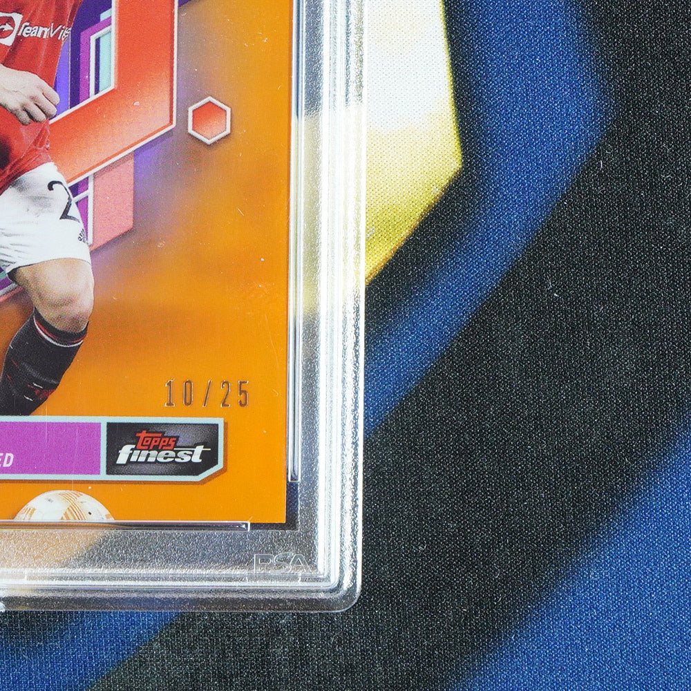 Antony 2022-23 TOPPS FINEST UCC Orange /25 #115  [PSA 10]