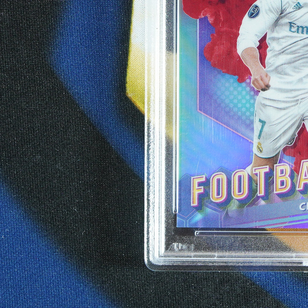 Cristiano Ronaldo 2023-24 TOPPS FINEST UCC Prized Footballers Fusion Black/Red PFF-3  [PSA 9]