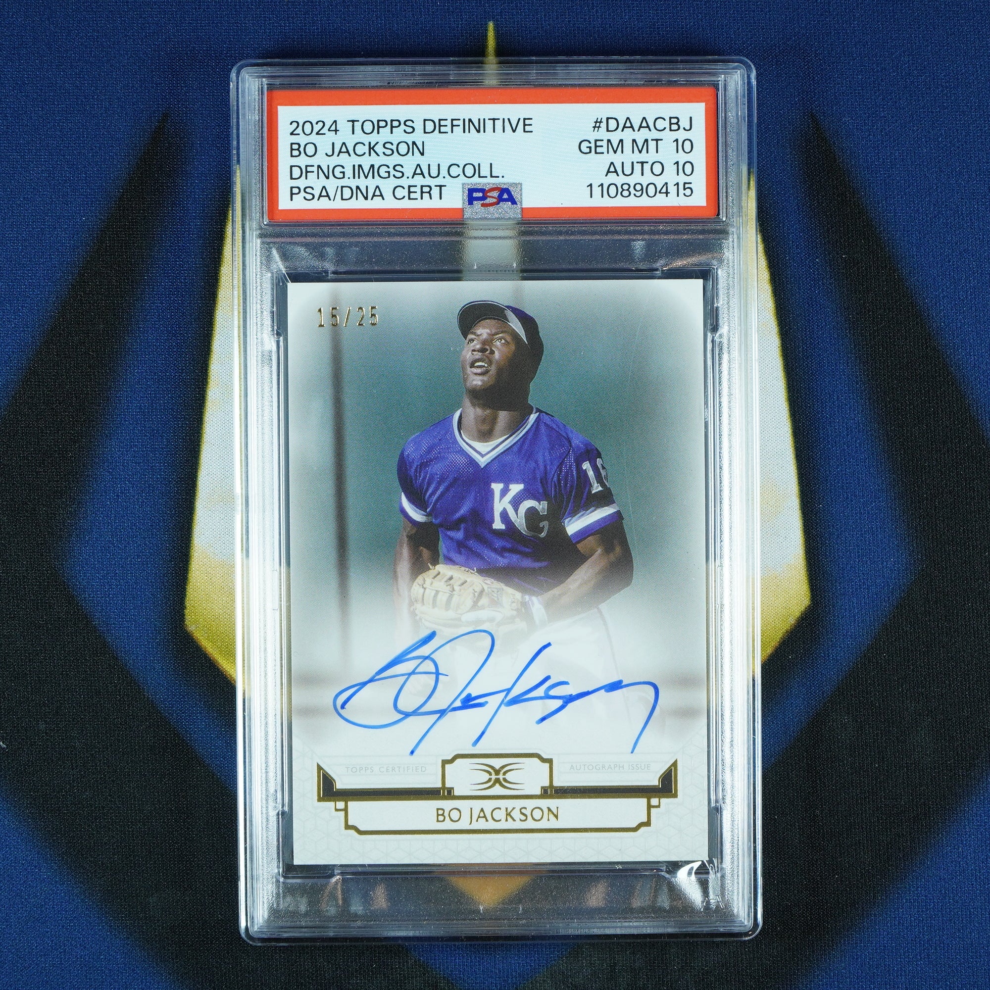 Bo Jackson 2024 Topps Definitive Collection Defining Images Auto /25 [PSA 10 Auto 10]