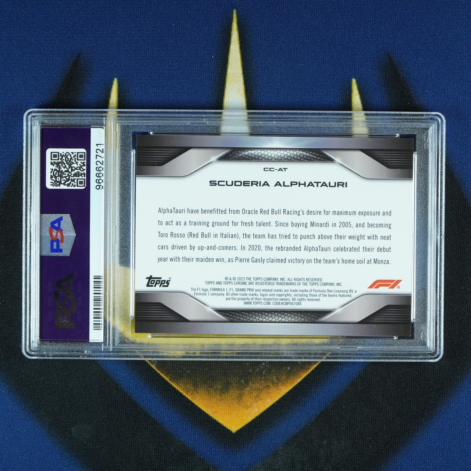 Scuderia Alpha Tauri 2023 Topps Chrome Gold /50 [PSA 9]