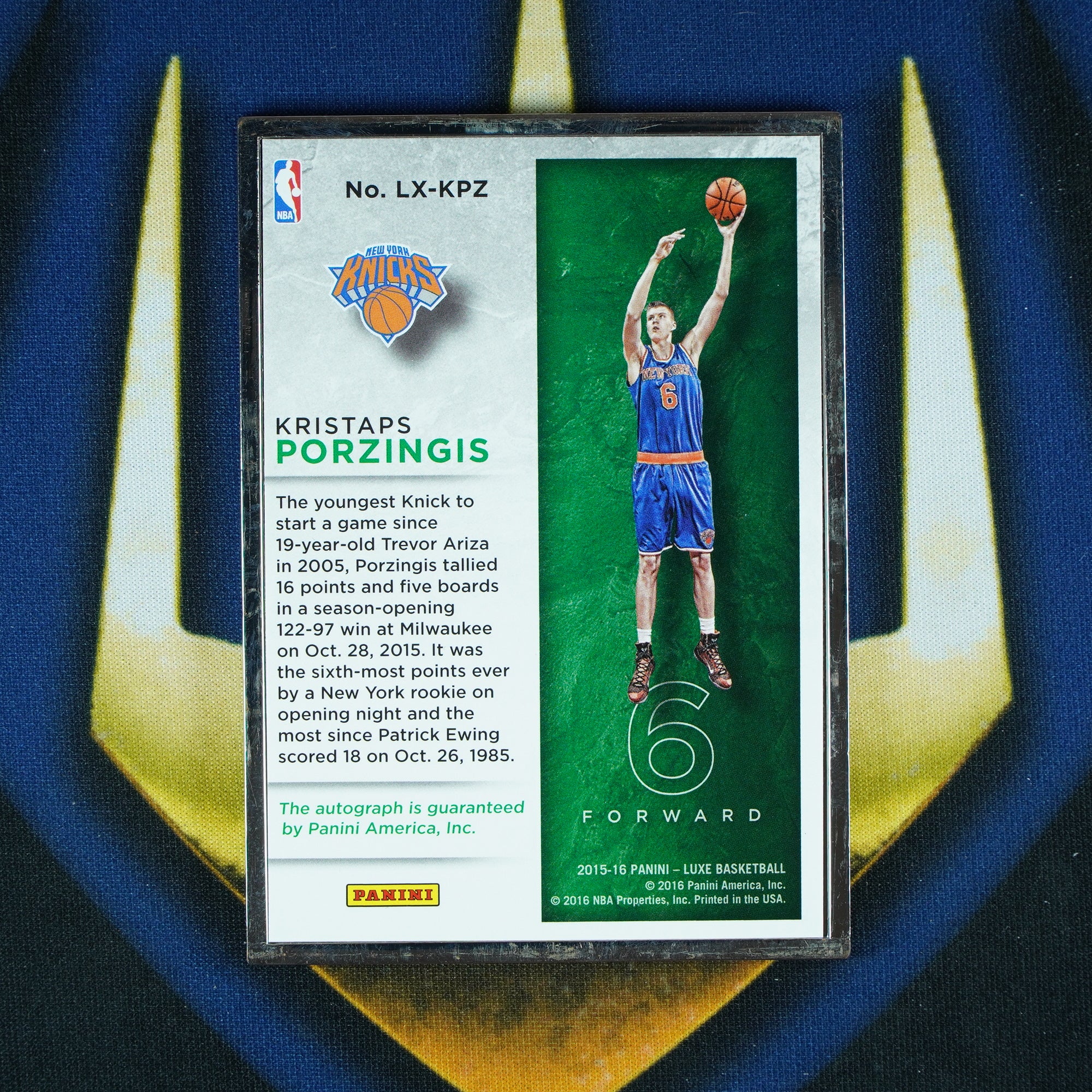 Kristaps Porzingis 2015-16 Panini Luxe Auto /49 RC