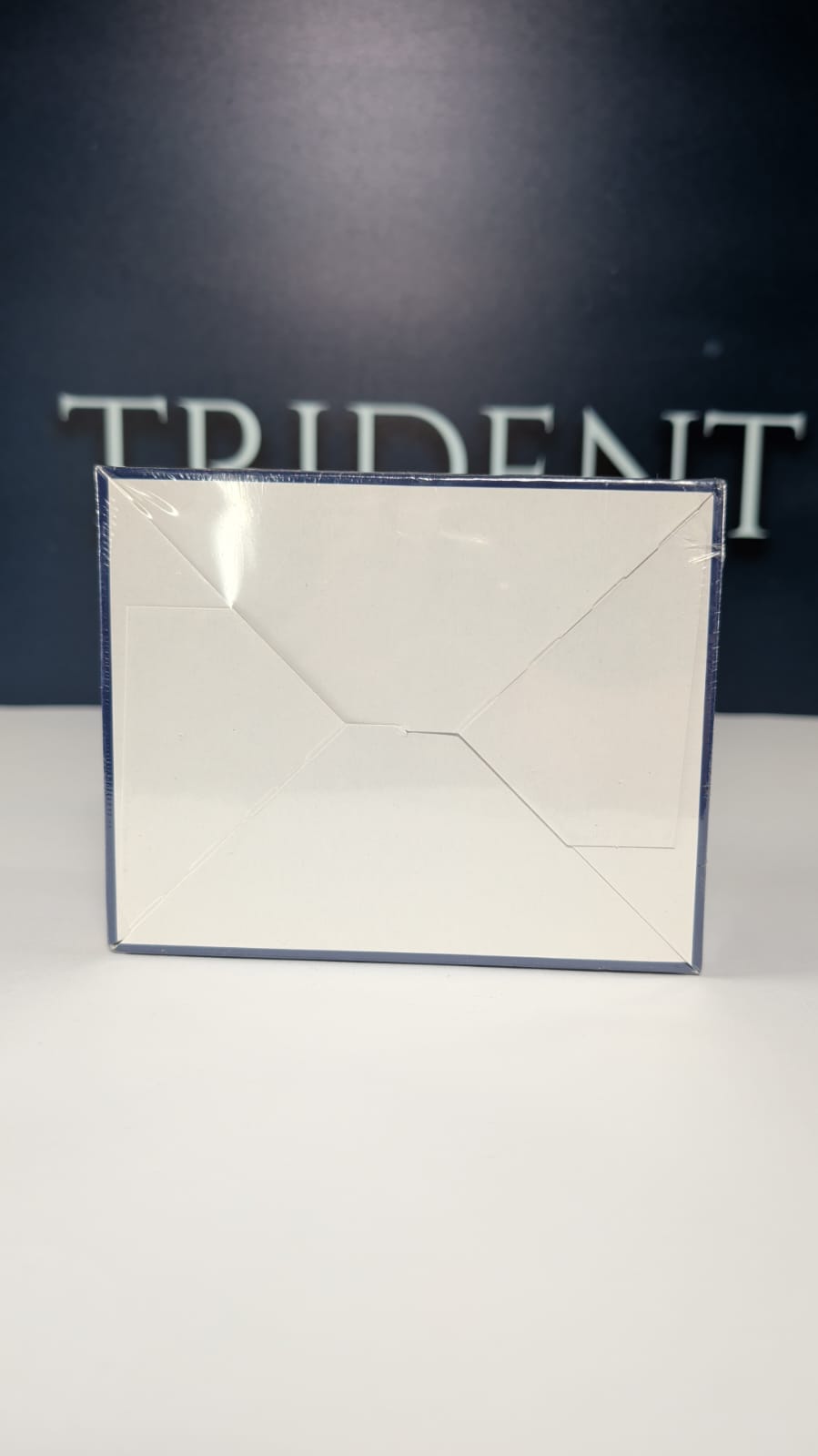 Romance Dawn One Piece Booster Box [White Bottom] [OP-01] (BOX B)