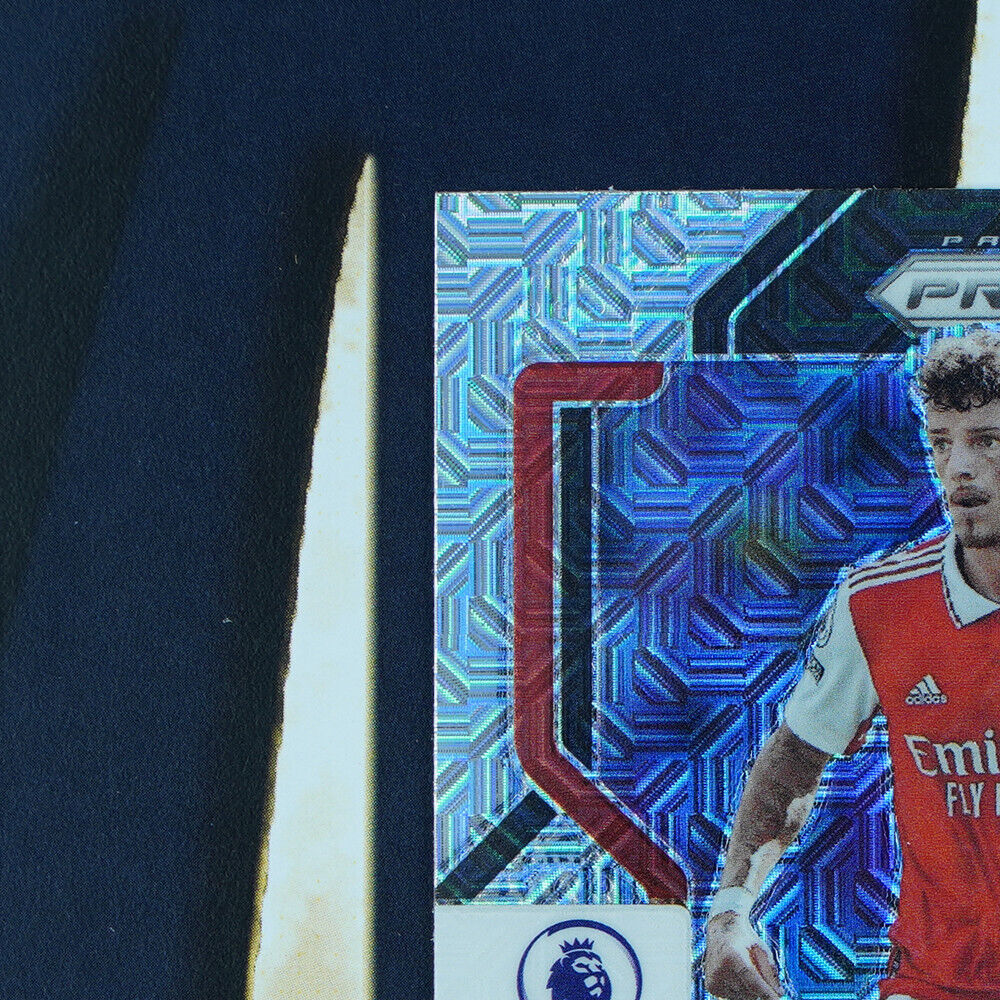 Ben White 2022-23 Panini Prizm EPL Silver Mojo #154 Arsenal